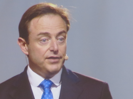 Onze gedreven voorzitter. Voorzitter speech